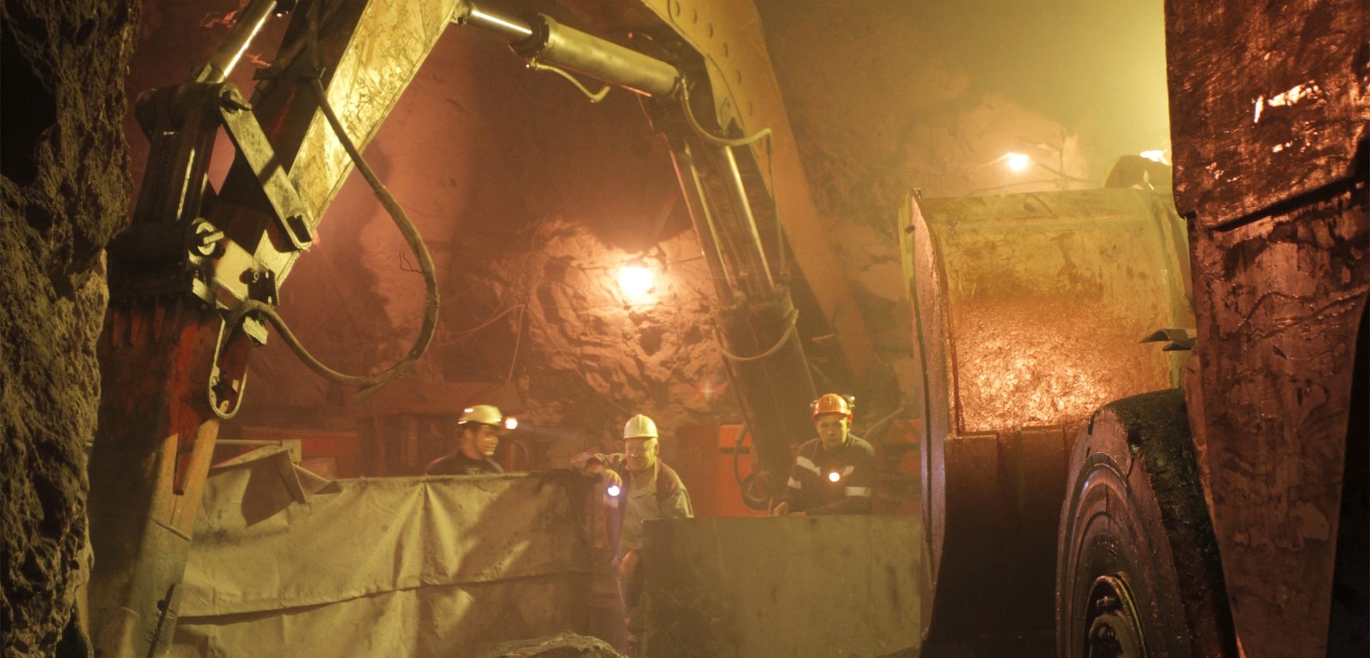 Deposits: Zhdanovskoye, Zapolyarnoye, Bystrinskoye, Tundrovoye, Sputnik, Verkhneye